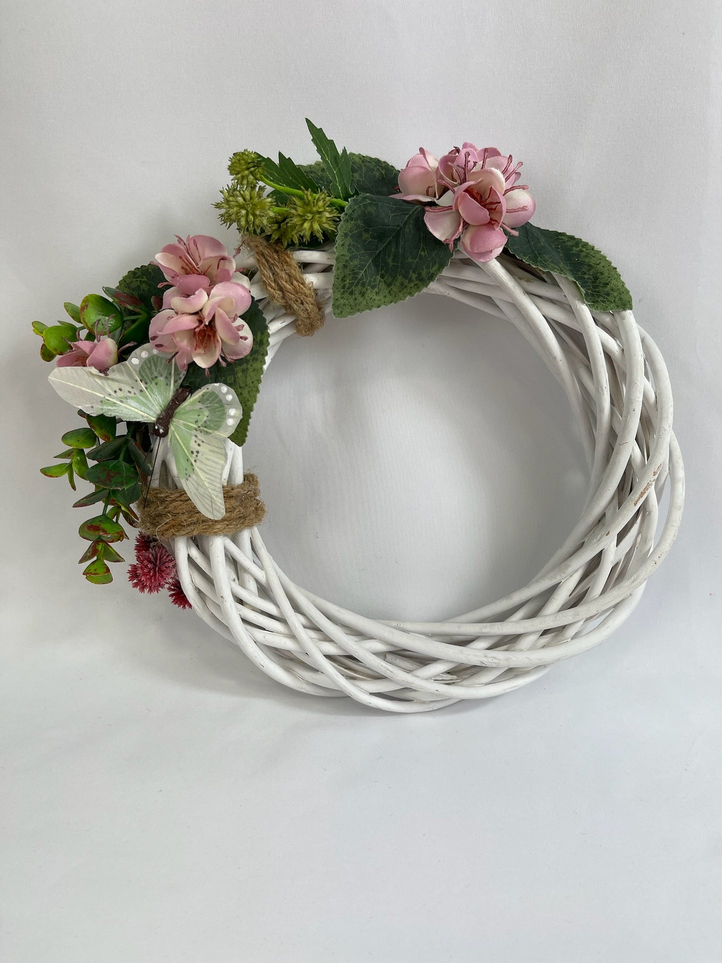 Corona Decorativa Blanca - Encanto Floral Artesanal